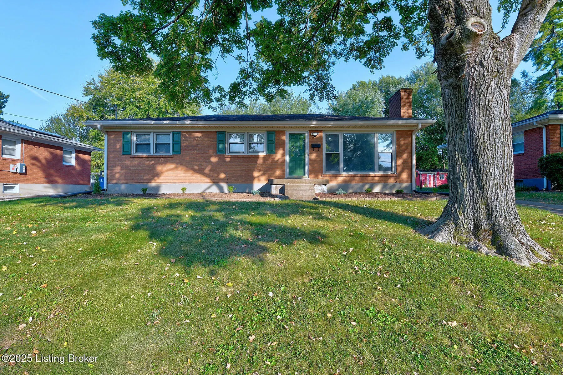 Photo of Listing #1698046