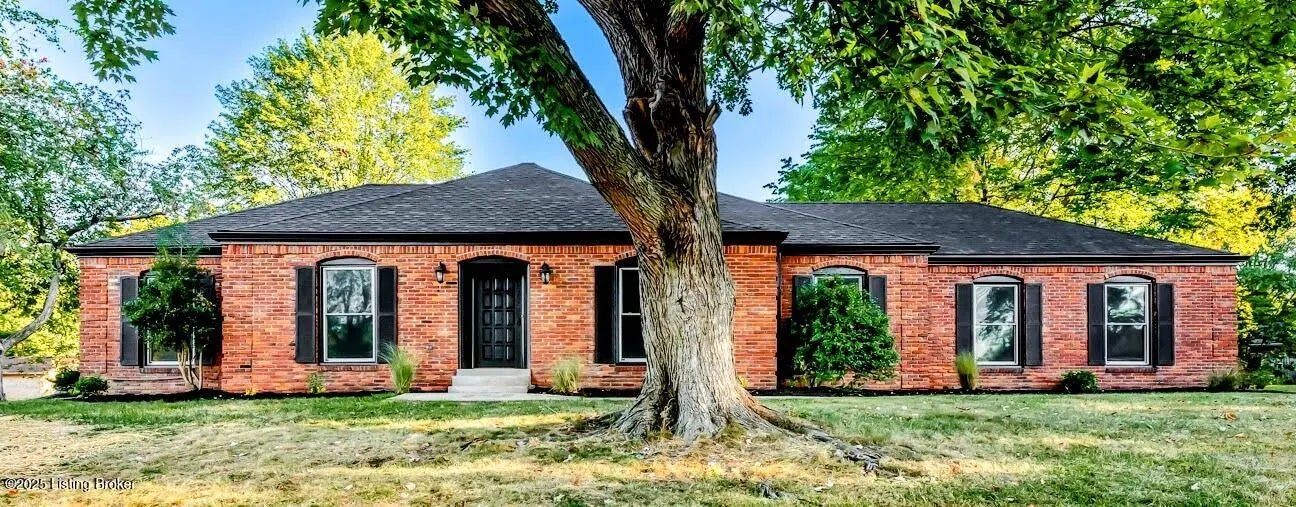 Photo of Listing #1698128