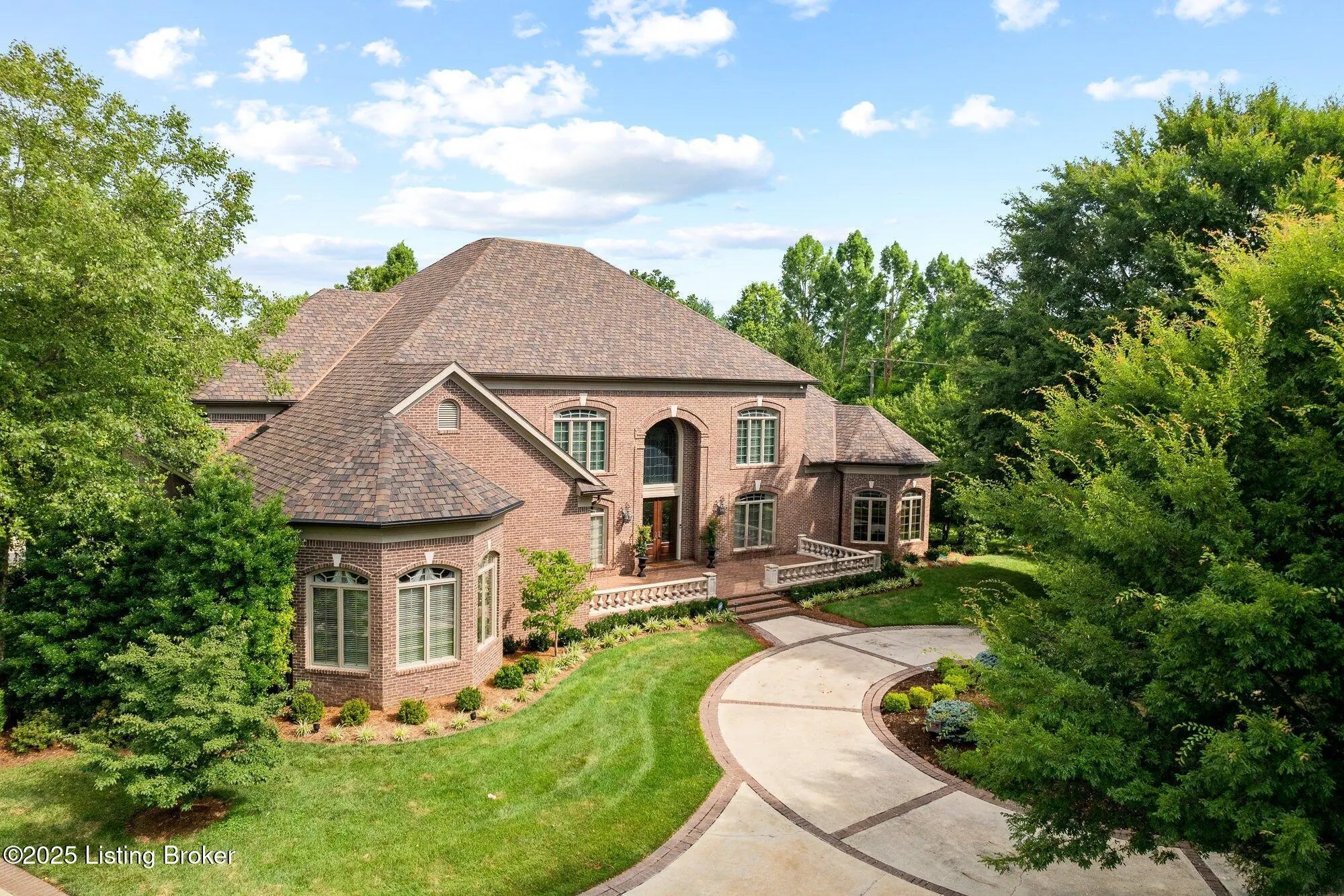 Photo of Listing #1698185