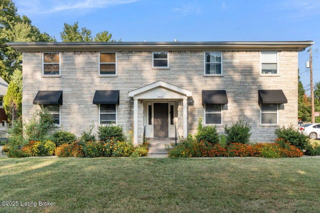 2921 Cannons Ln, Louisville