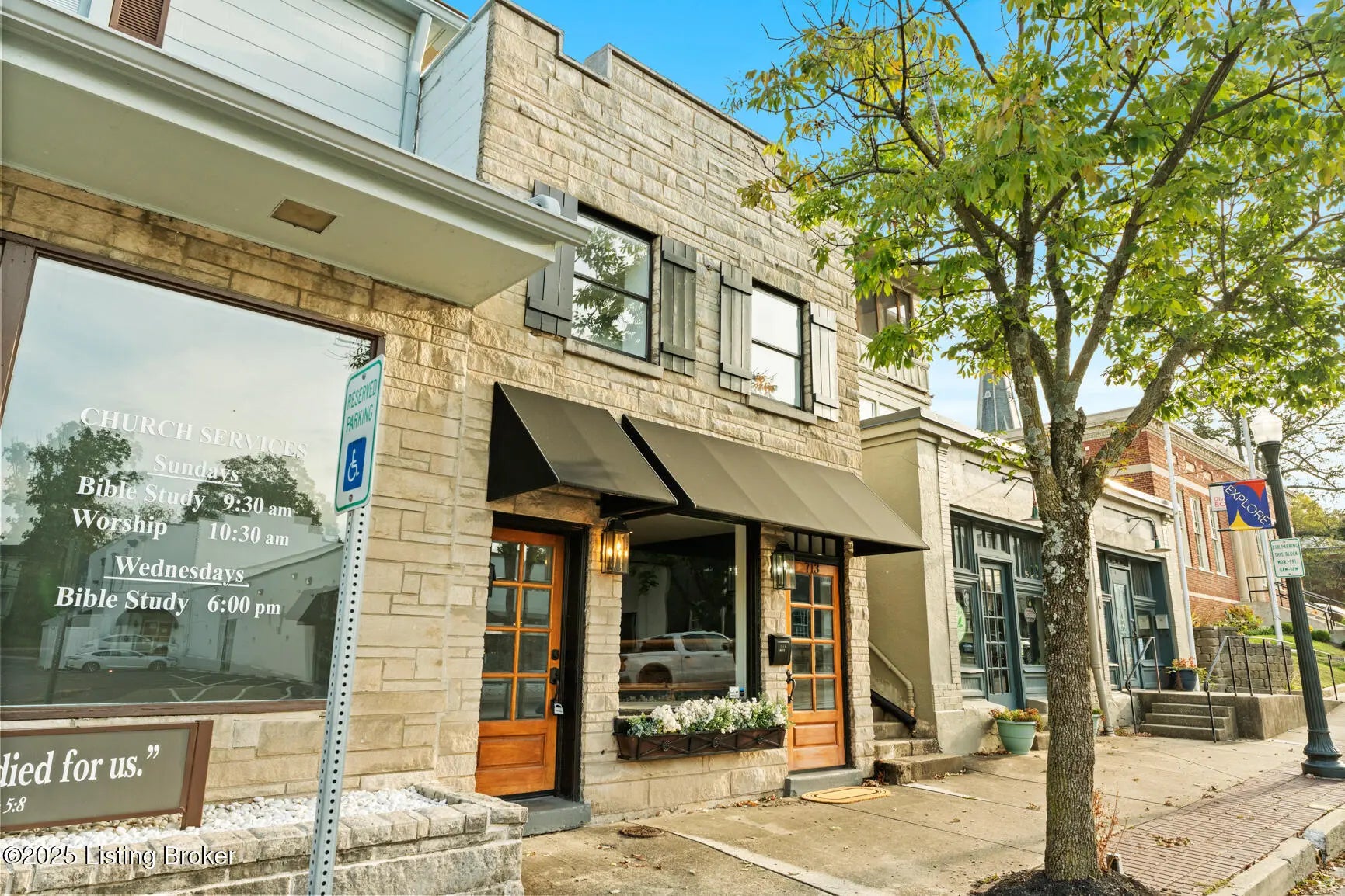 Photo of Listing #1698370