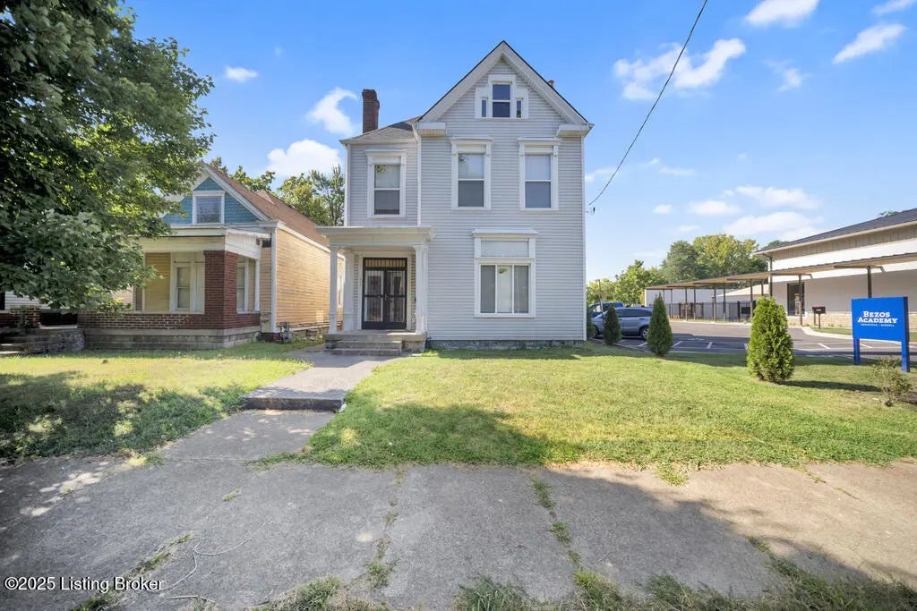 Photo of Listing #1700038