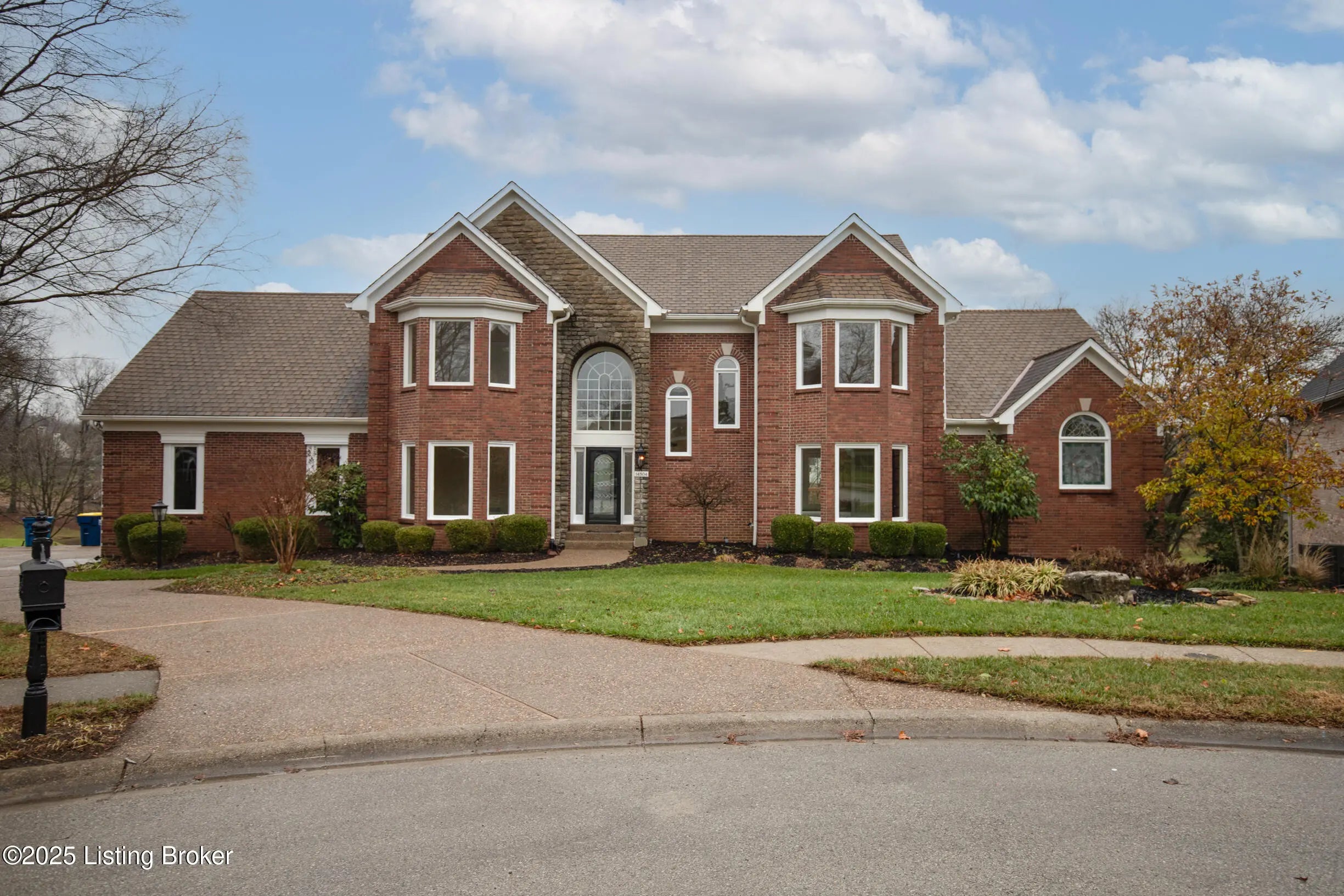 Photo of Listing #1705137