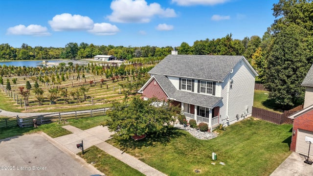 11201 Arbor Wood Dr, Louisville