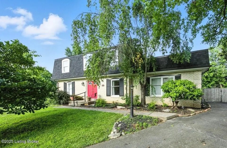 Photo of Listing #1699407