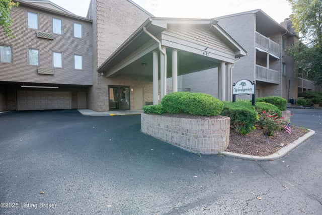 4125 Browns Ln 215, Louisville