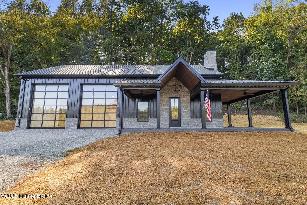 Photo of Listing #1698844