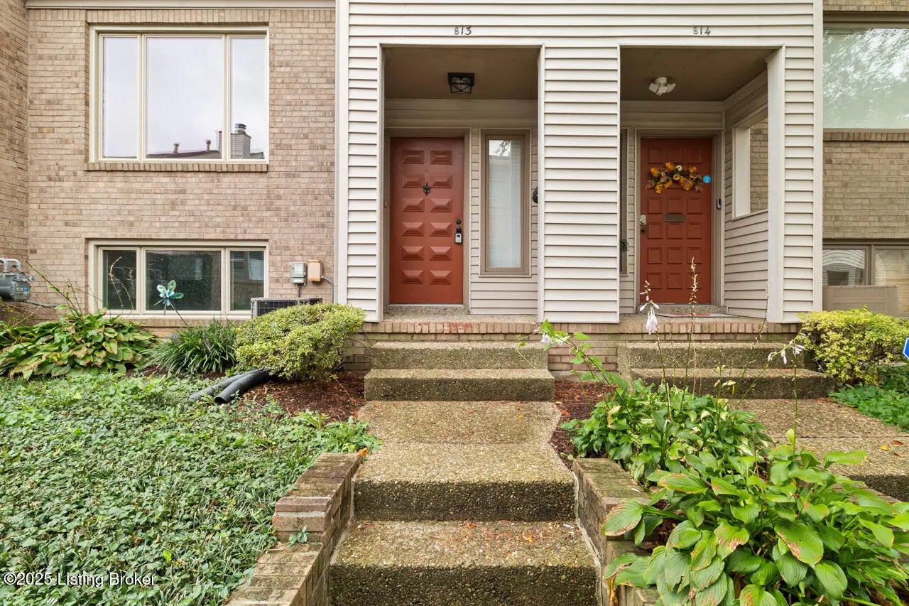 Photo of Listing #1699095