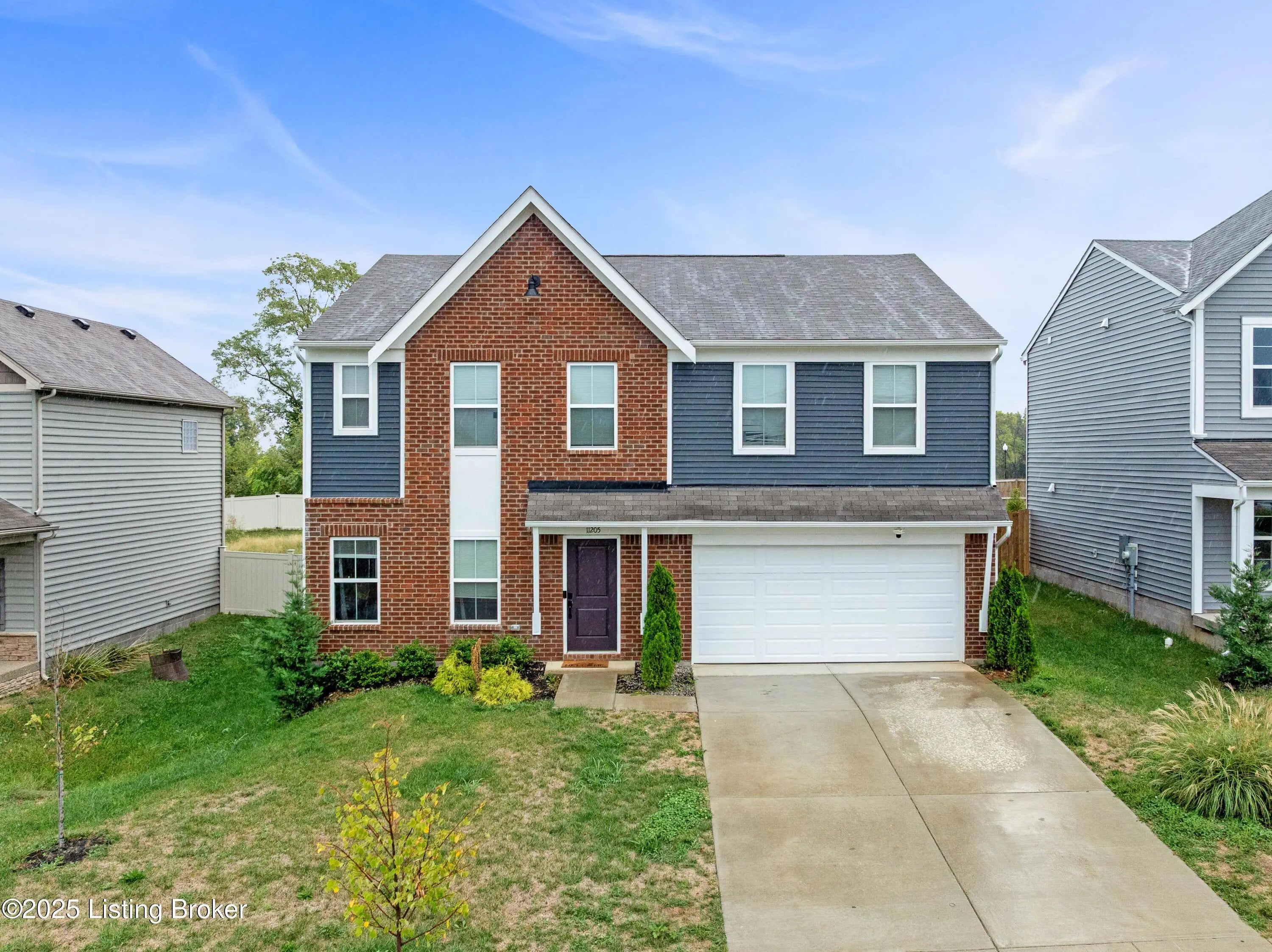 Photo of Listing #1699090