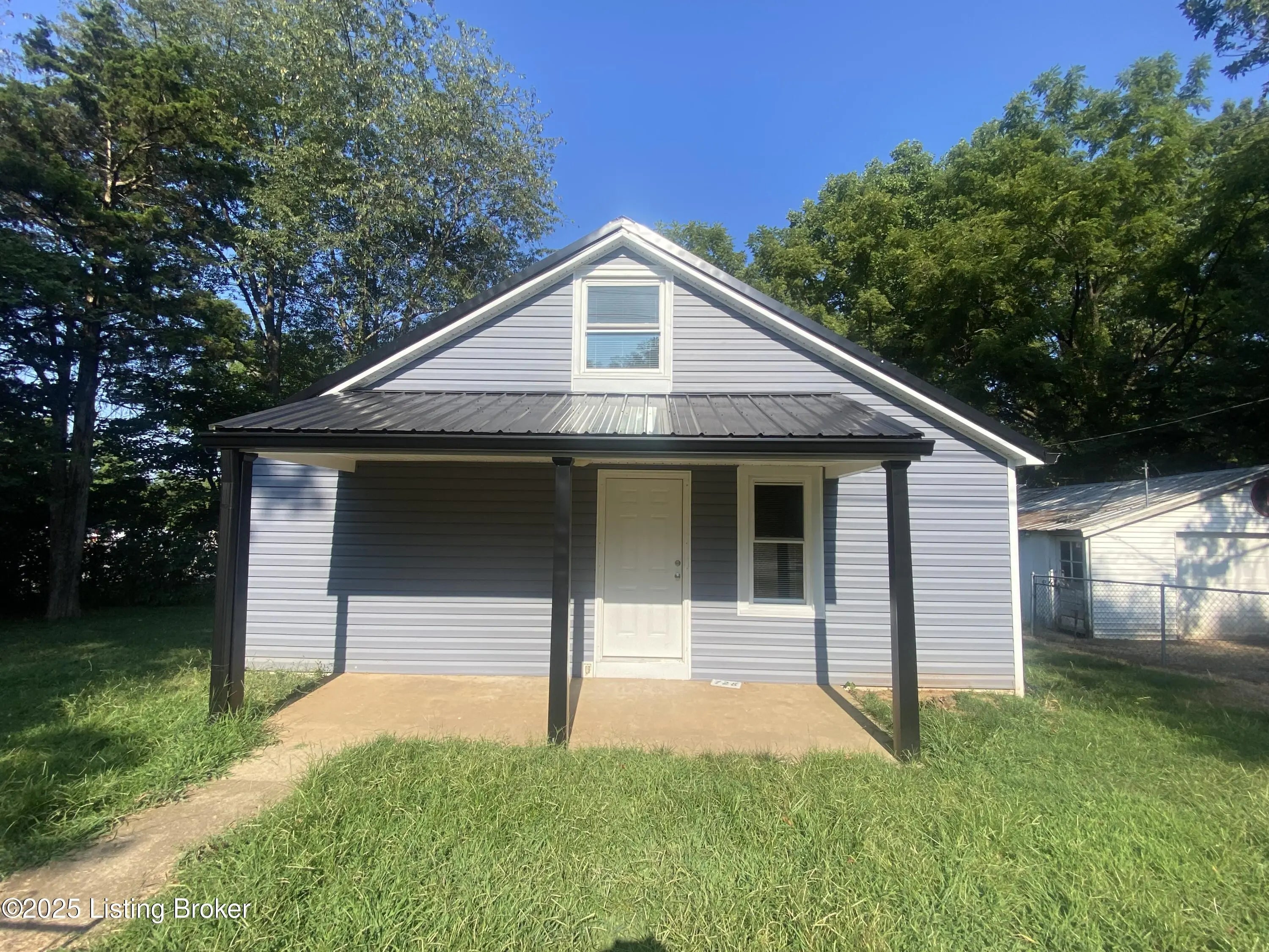 Photo of Listing #1698962