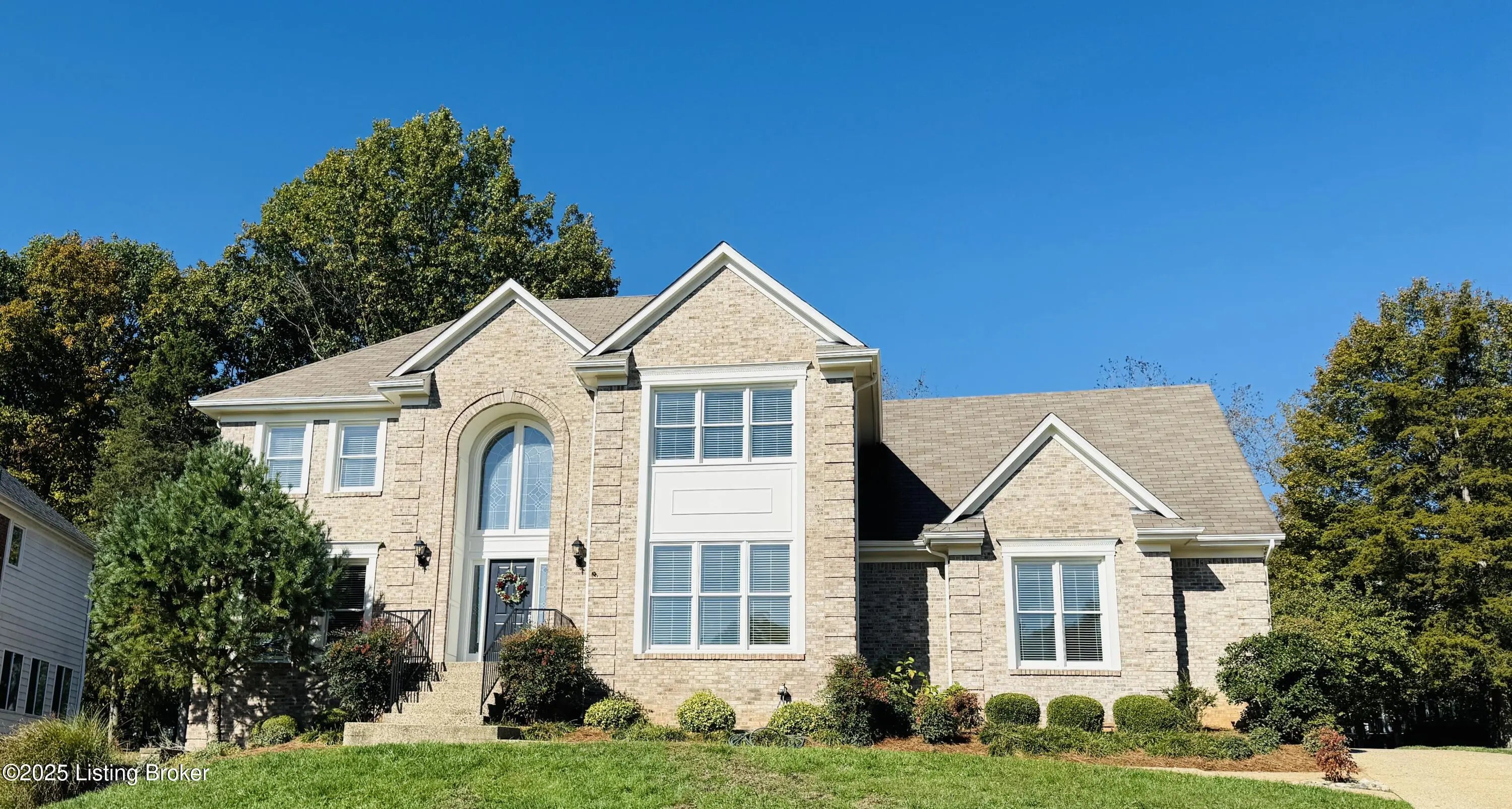 Photo of Listing #1700977