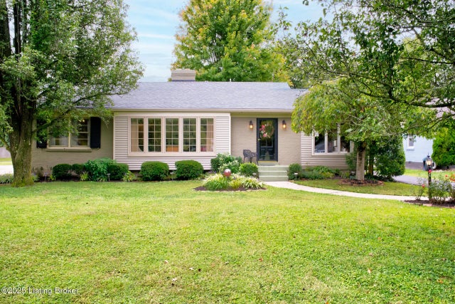 9610 Watterson Trail, Jeffersontown