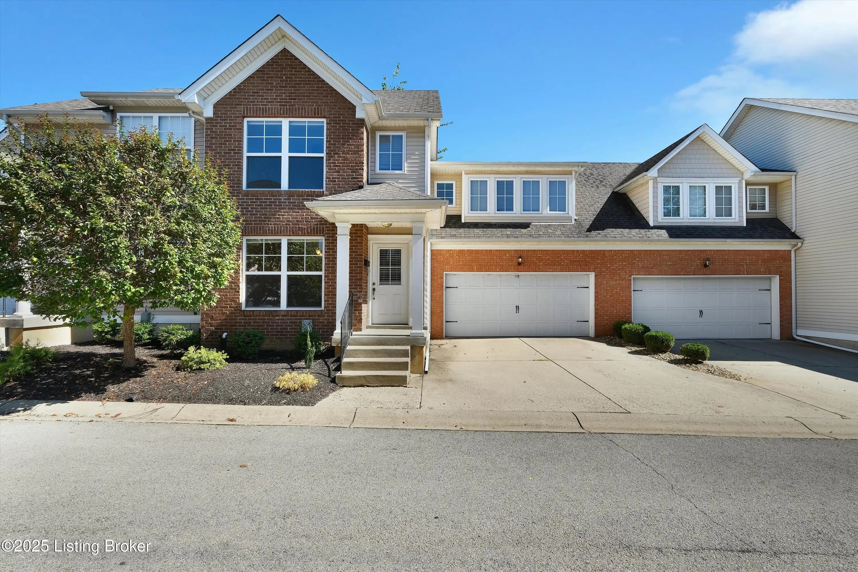 Photo of Listing #1699842