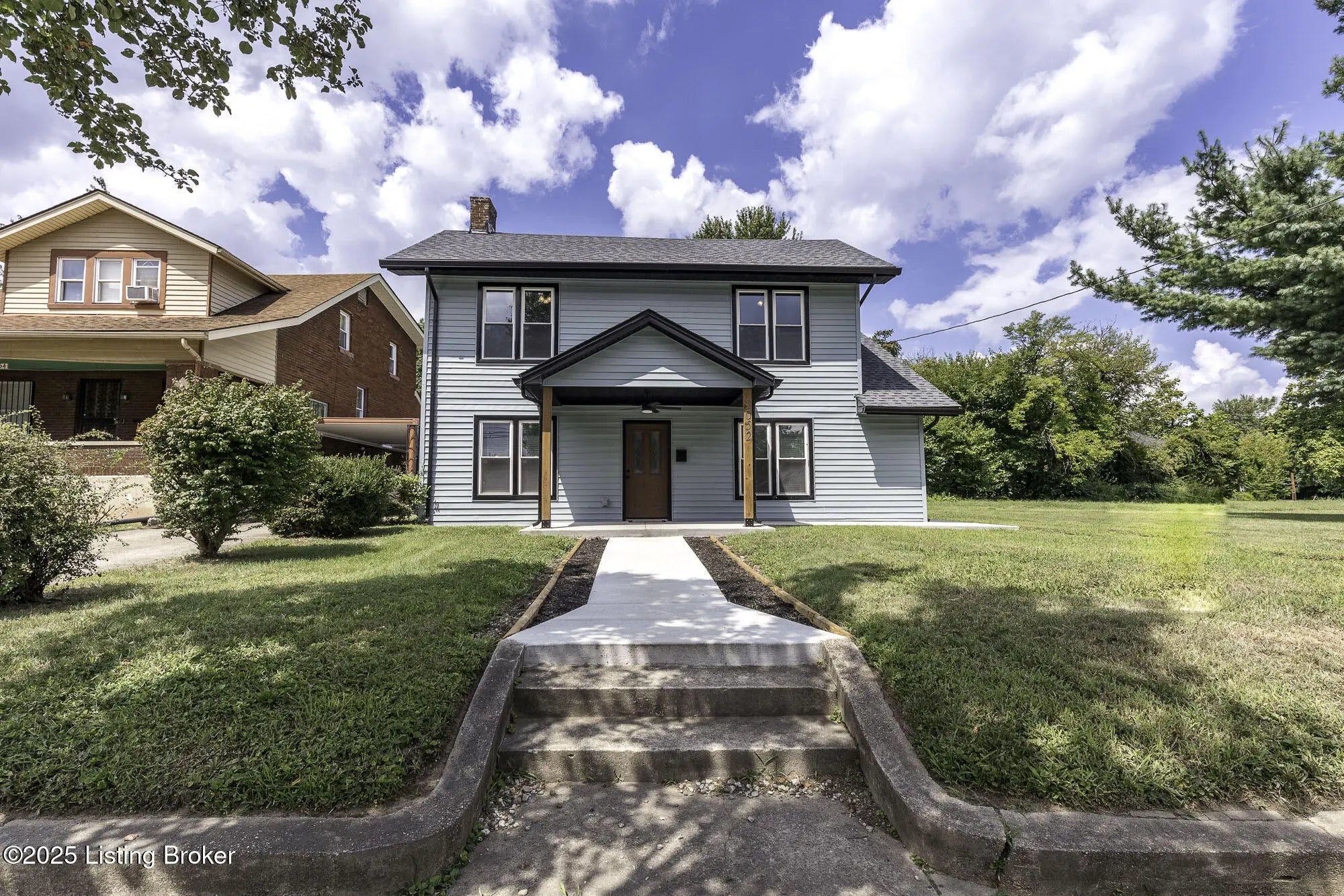 Photo of Listing #1699106