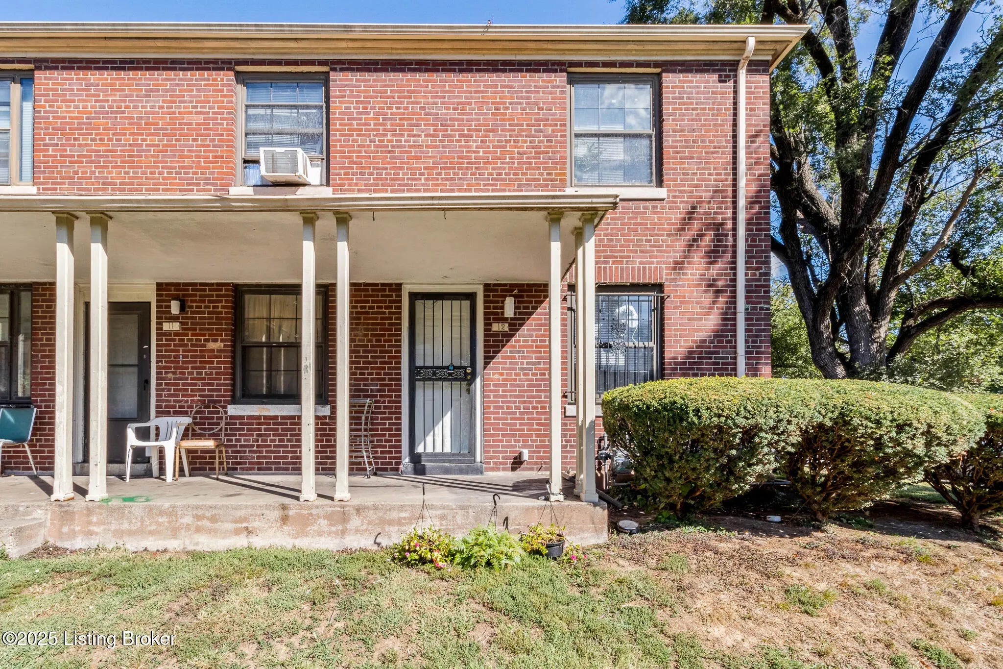 Photo of Listing #1699760