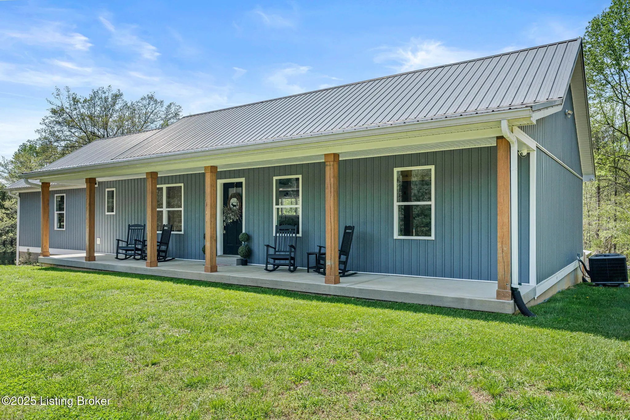 Photo of Listing #1699194