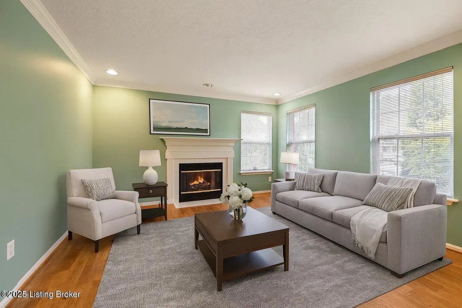 Photo of Listing #1699324