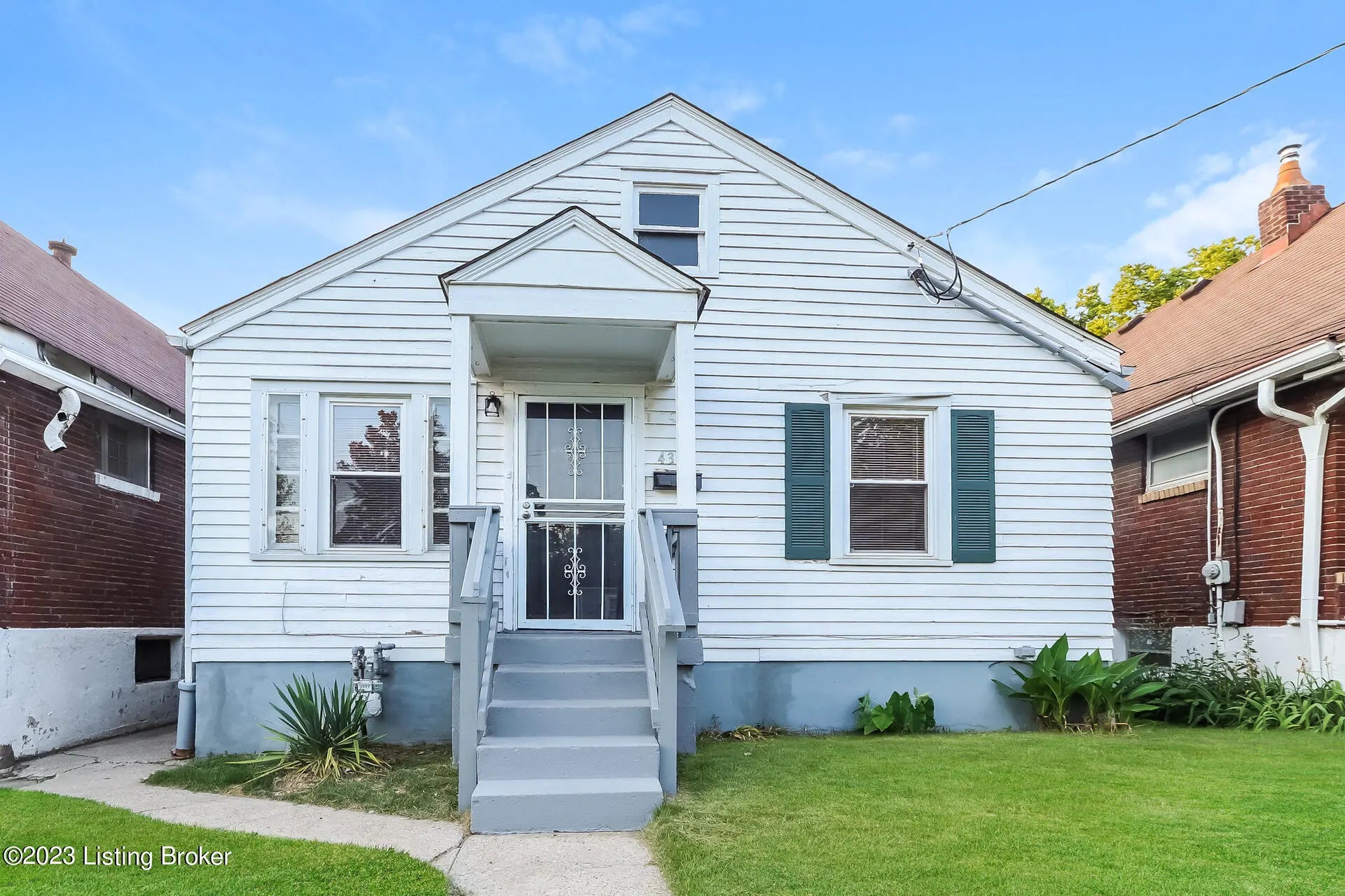 Photo of Listing #1699331