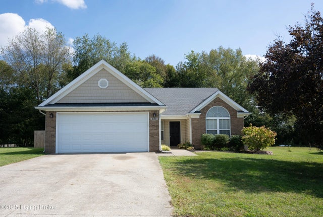 406 Cactus Cove, Shelbyville