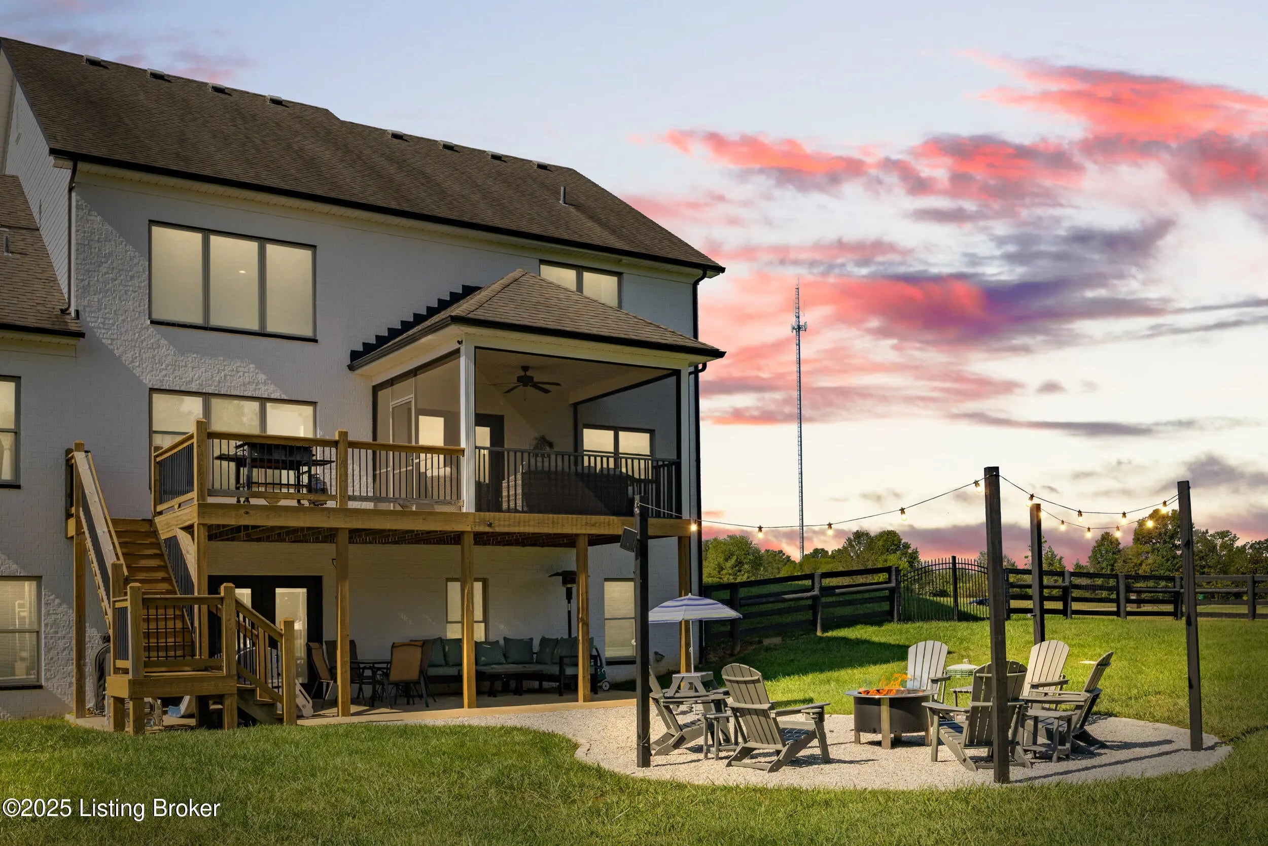 Photo of Listing #1699685