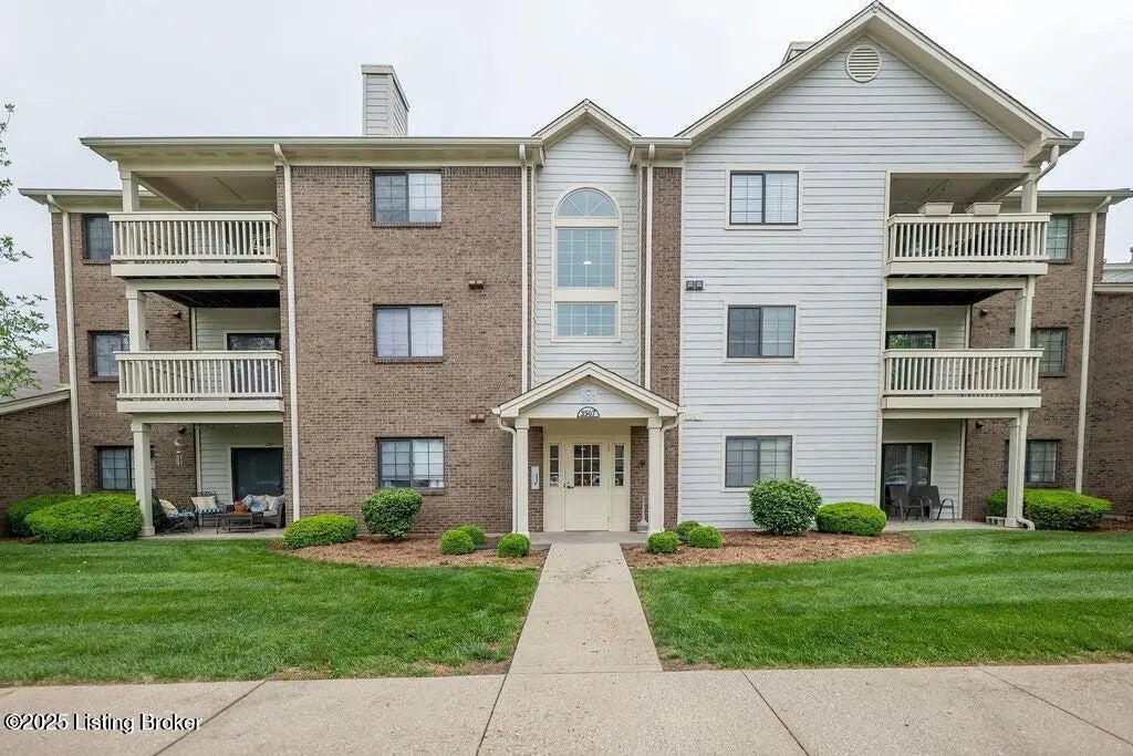 Photo of Listing #1699475