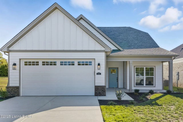 8008 Happy Jack Way, Louisville