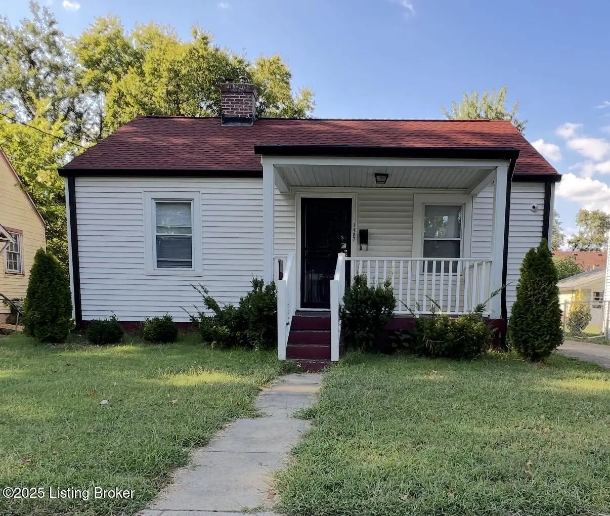 Photo of Listing #1700003