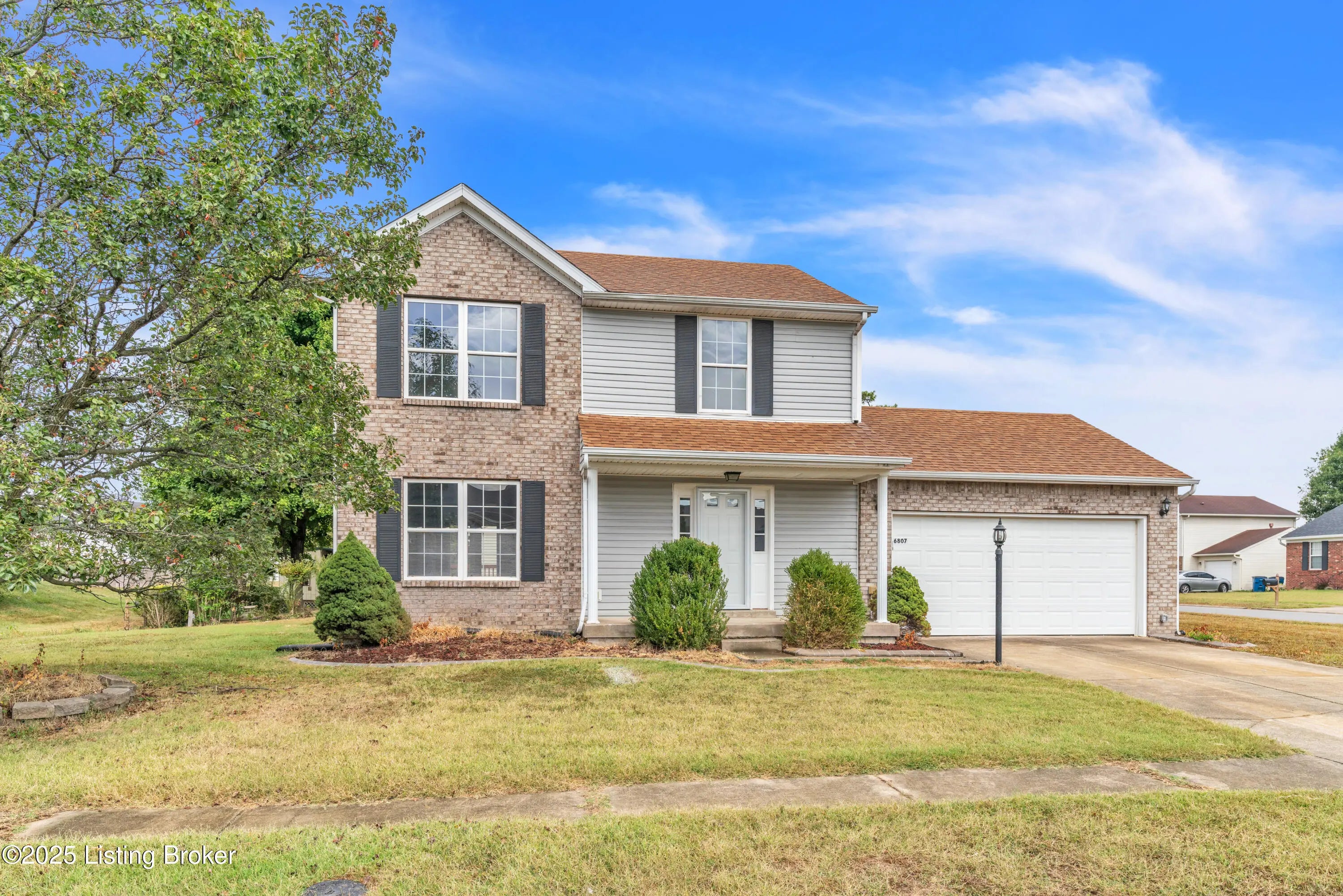 Photo of Listing #1699574