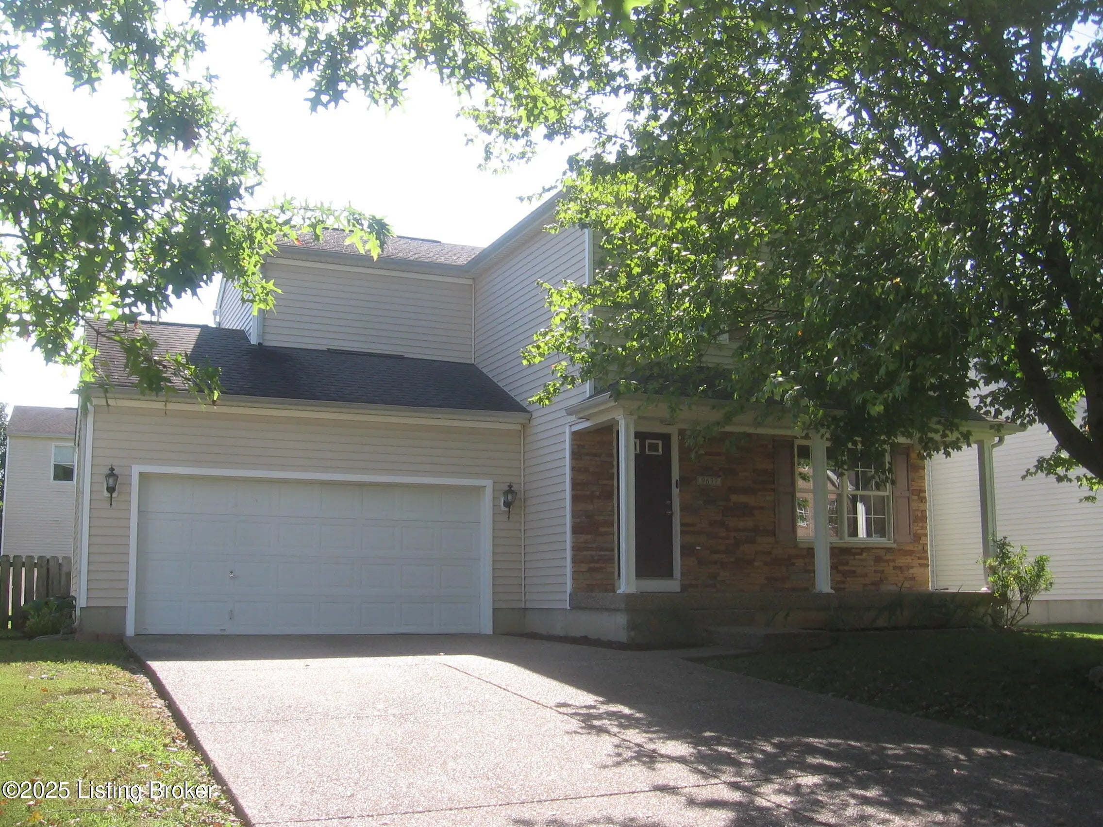 Photo of Listing #1699800