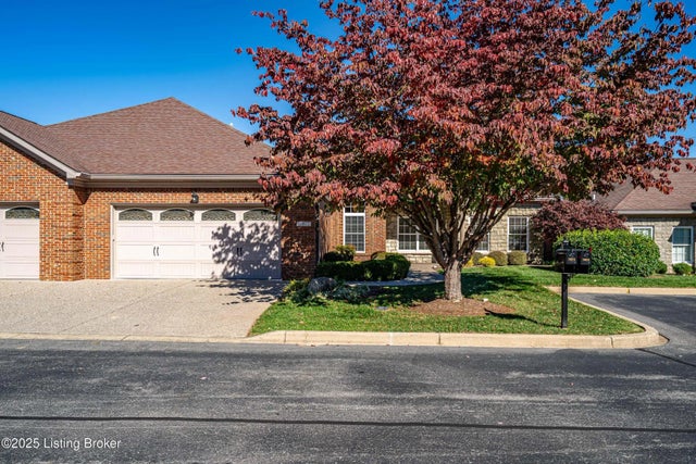 10611 Riva Rd, Louisville