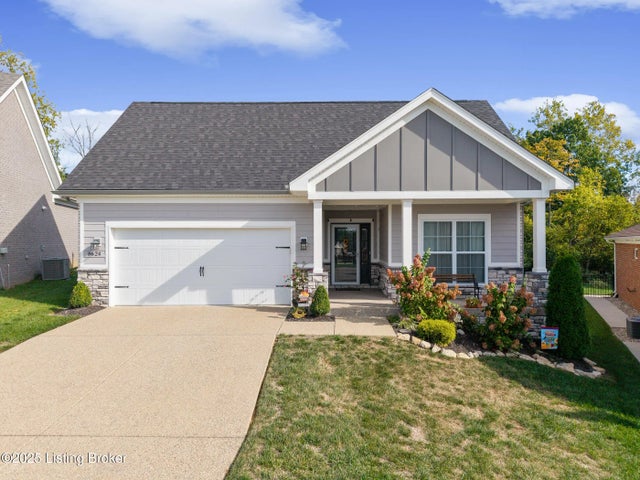 8624 Glenmary Cove Way, Louisville