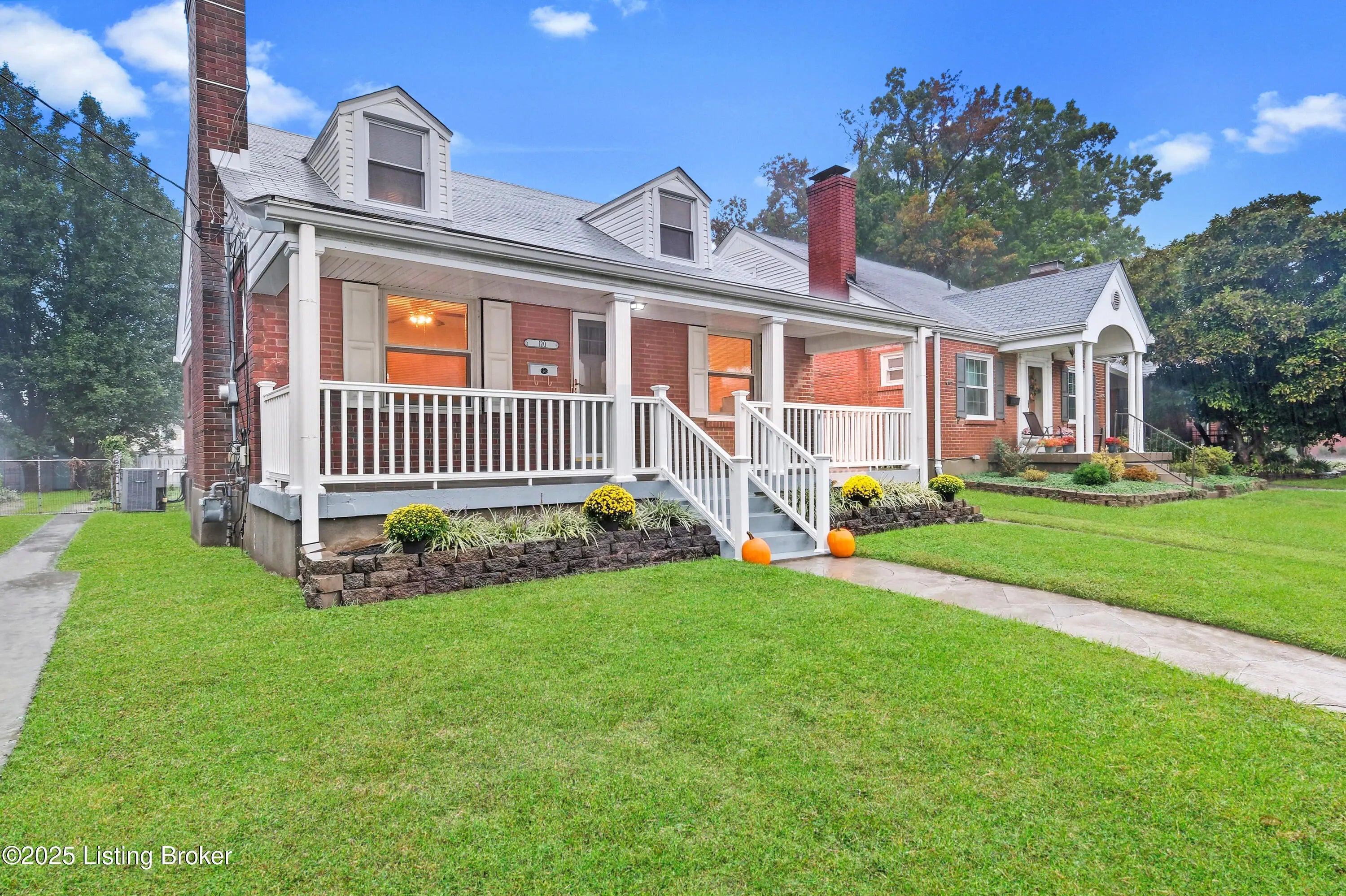 Photo of Listing #1700431