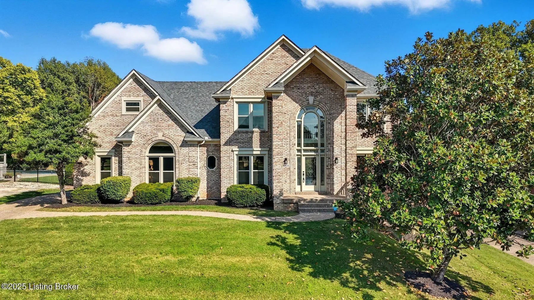 Photo of Listing #1699818