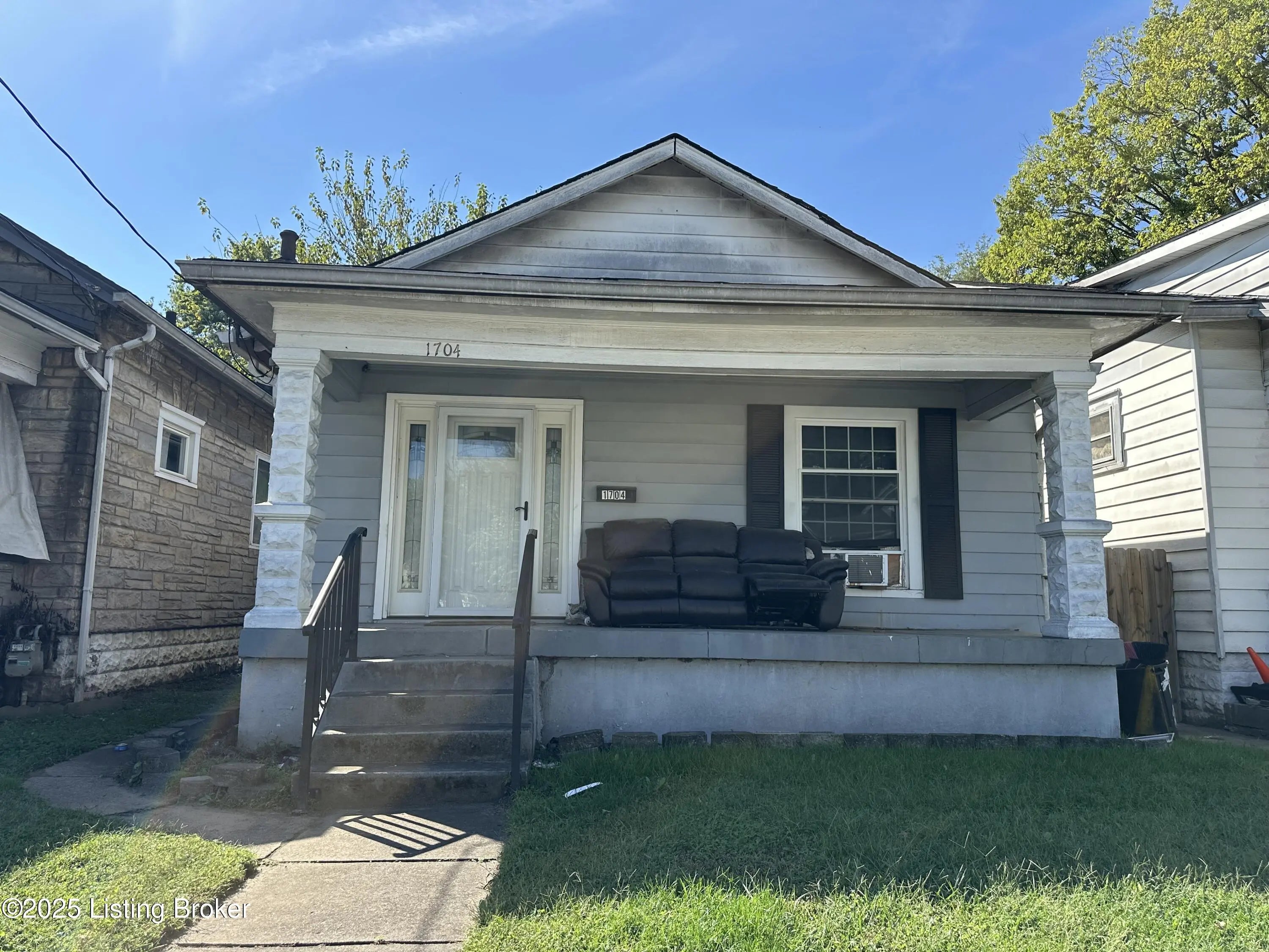 Photo of Listing #1699873