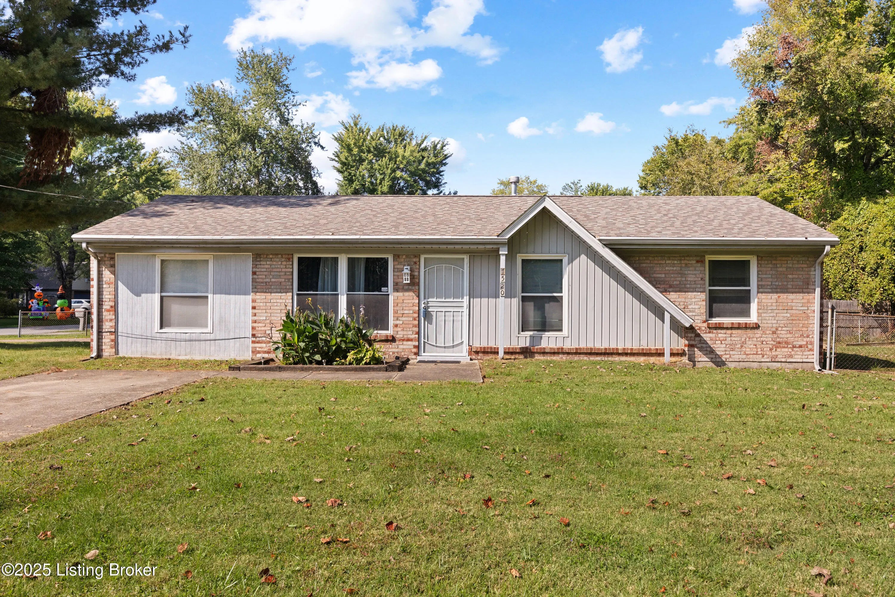 Photo of Listing #1700213