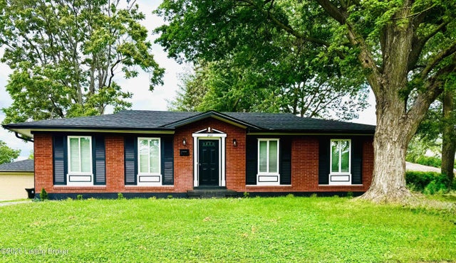 2401 Woodmont Dr, Louisville