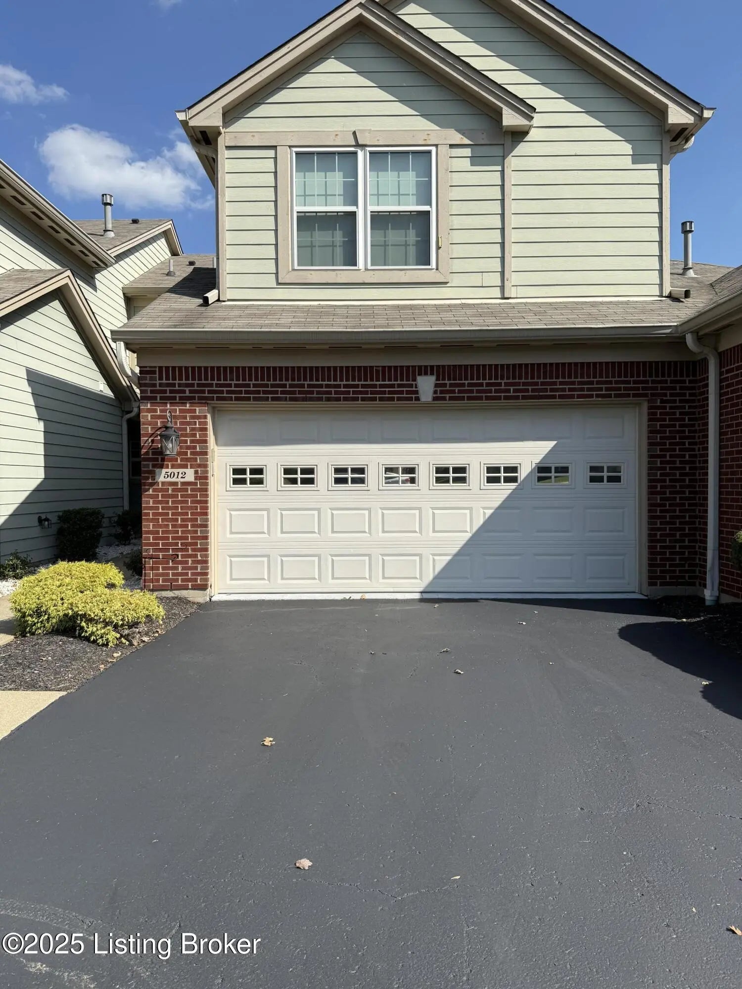 Photo of Listing #1700071