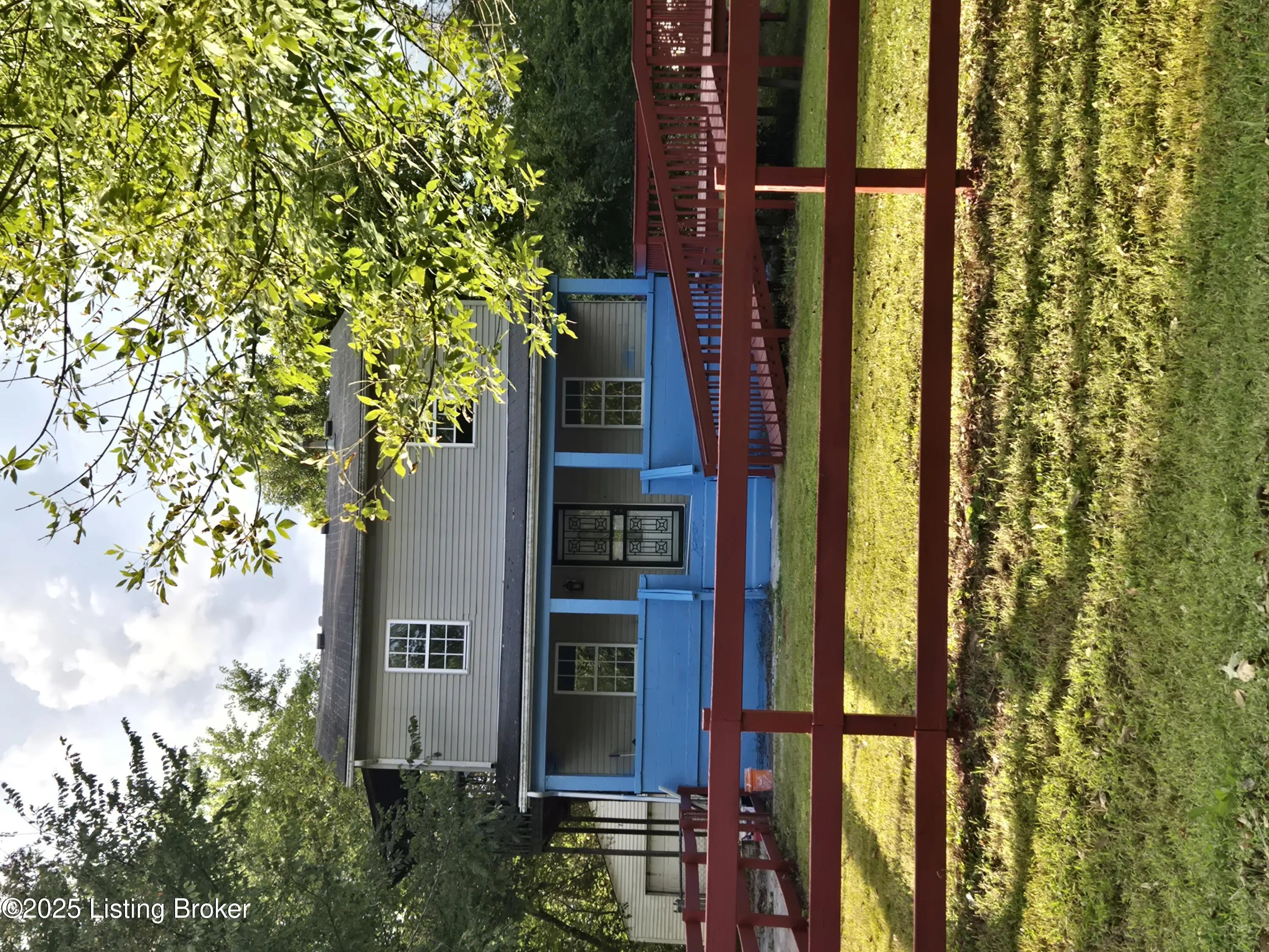 Photo of Listing #1700172