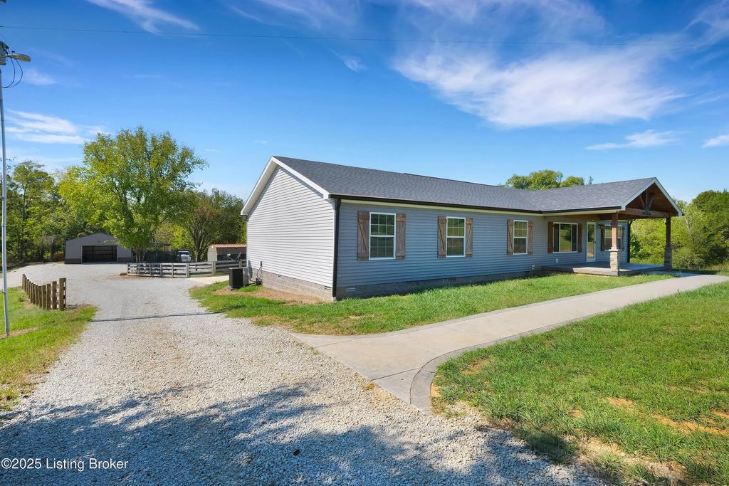 917 Vaughn Rd, Coxs Creek