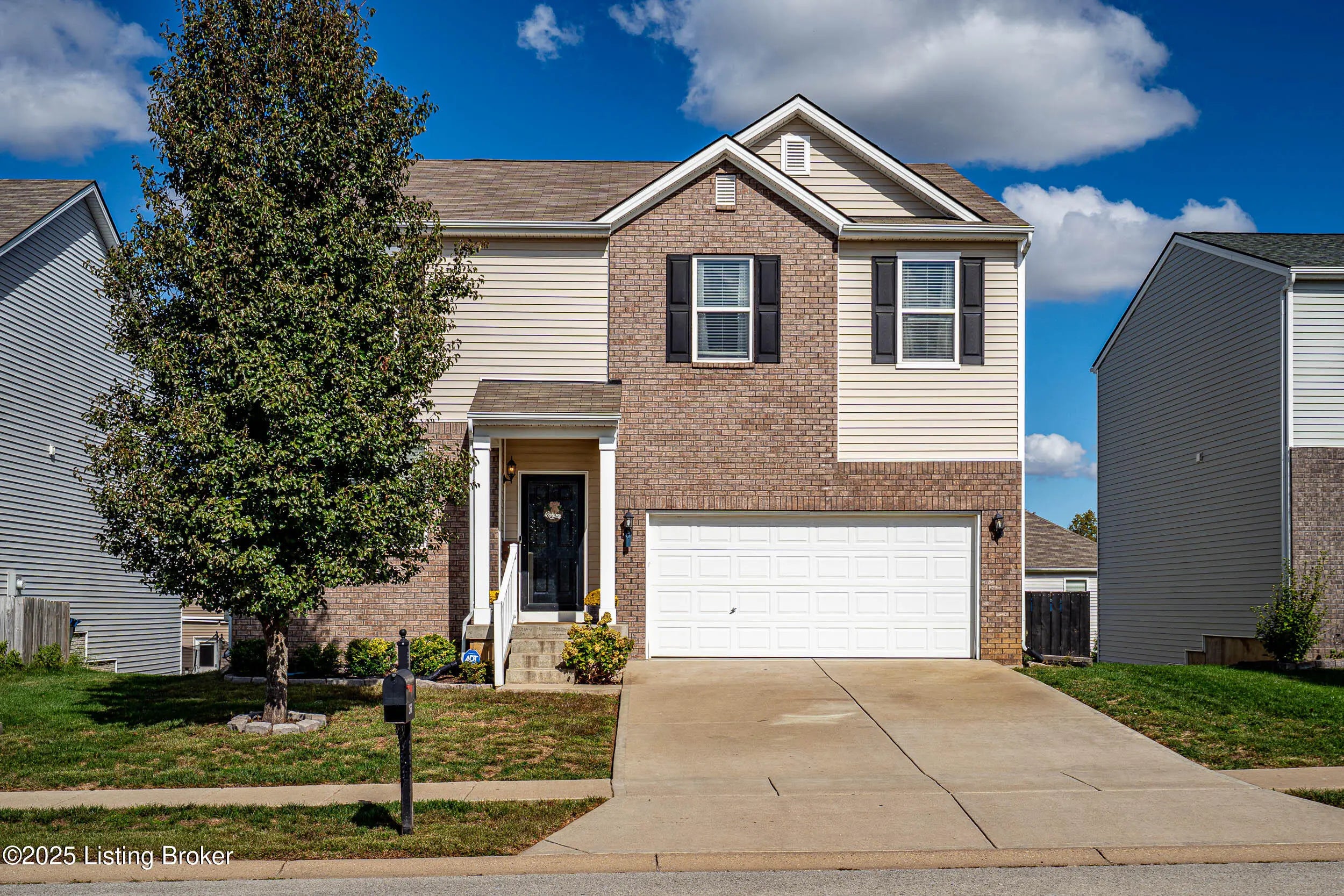 Photo of Listing #1700253