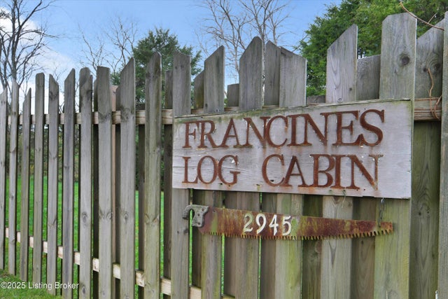 2945 N Greenbrier Rd, Madison