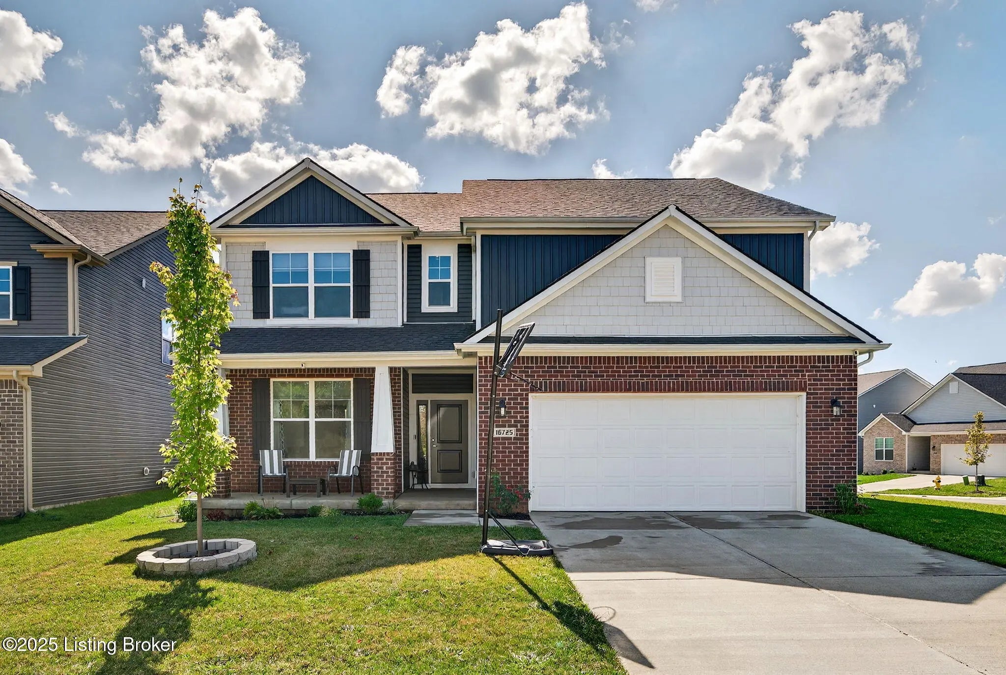 Photo of Listing #1700232