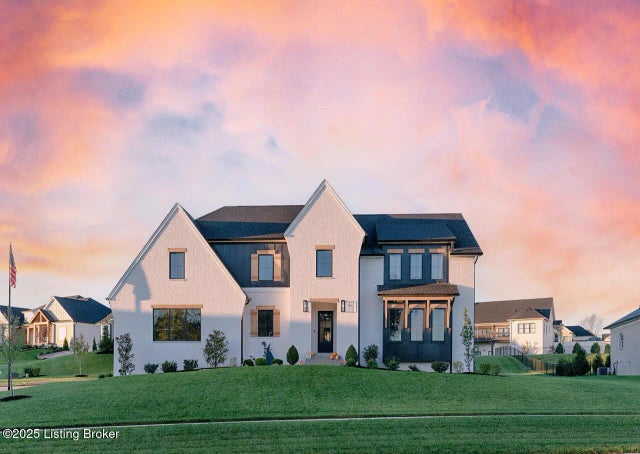 6001 Brentwood Dr, Crestwood