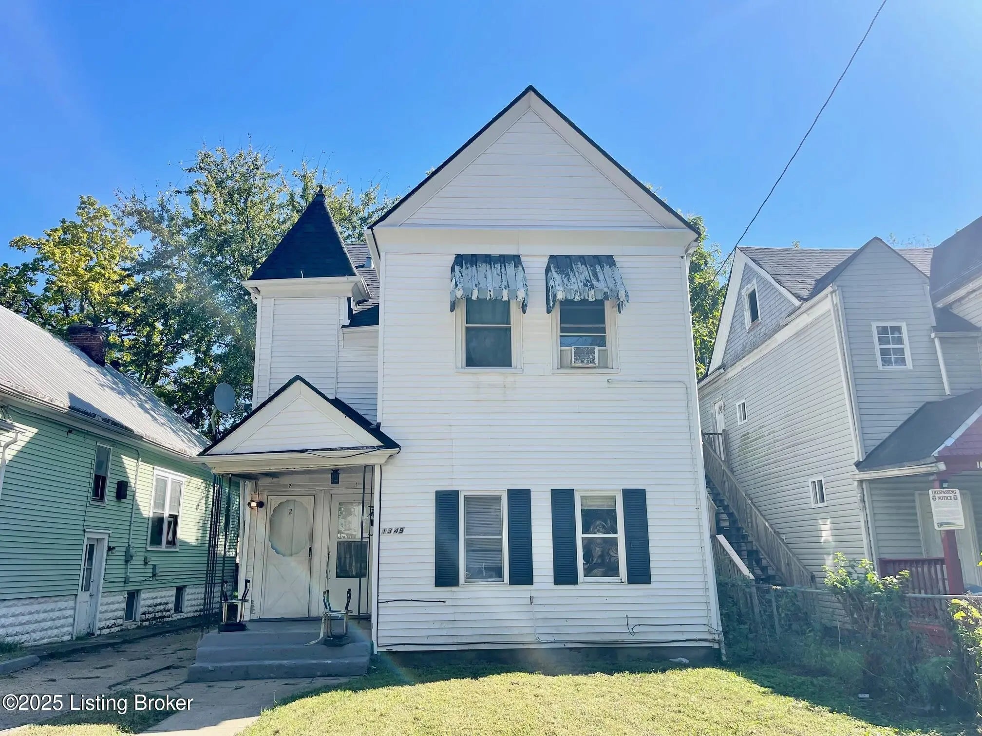 Photo of Listing #1700473