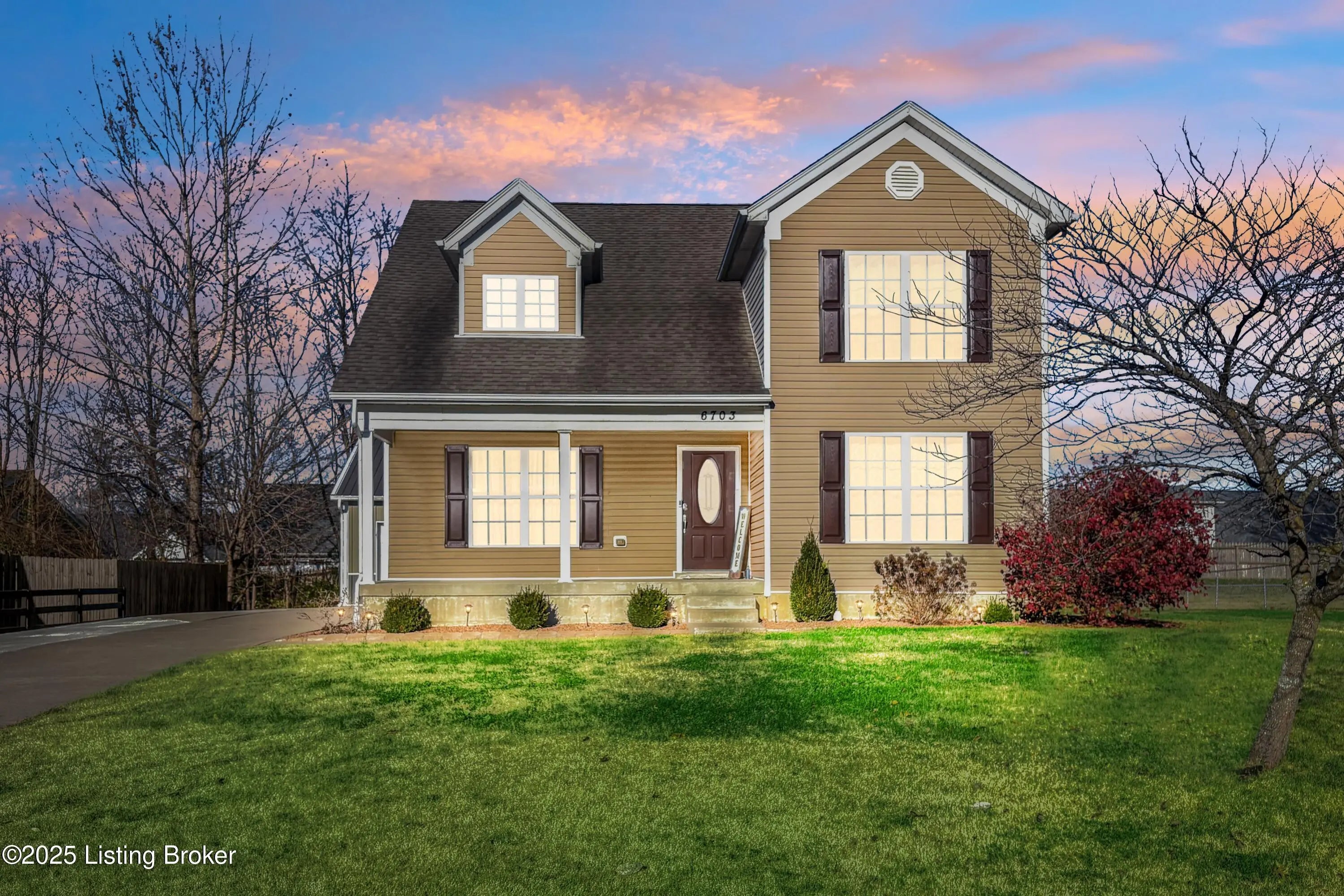 Photo of Listing #1700616