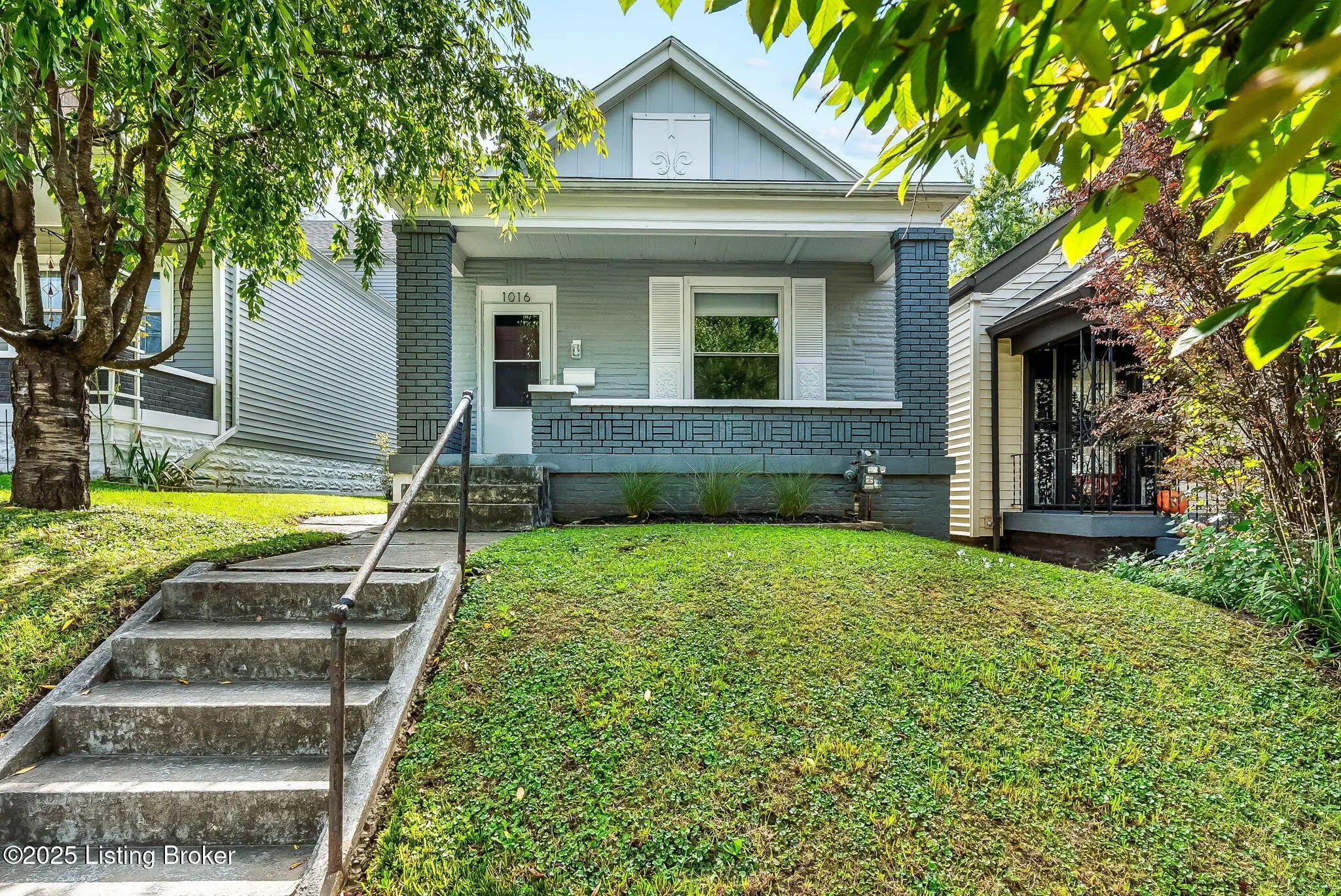 Photo of Listing #1701066