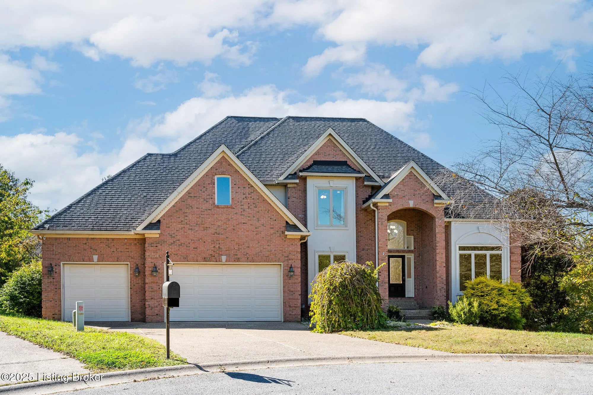 Photo of Listing #1700956