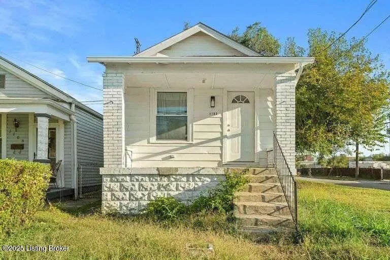 Photo of Listing #1700640