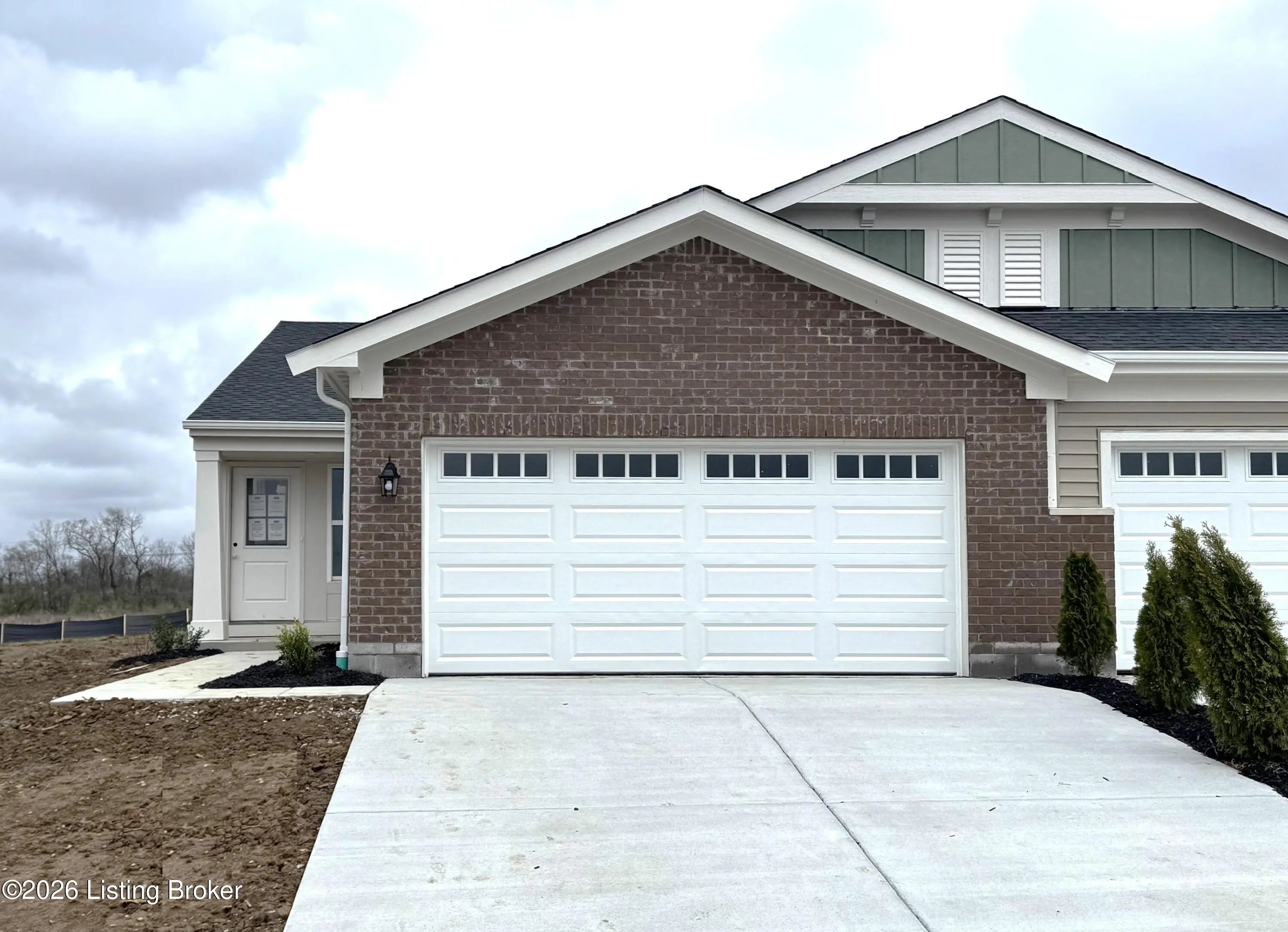 Photo of Listing #1700642