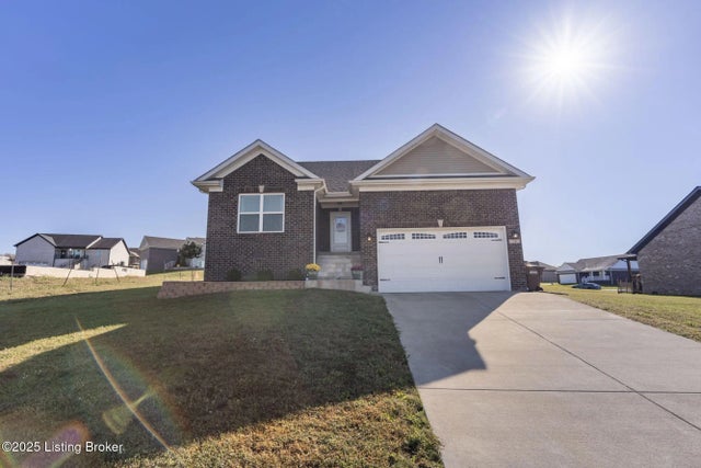 28 Nashville Ct, Taylorsville